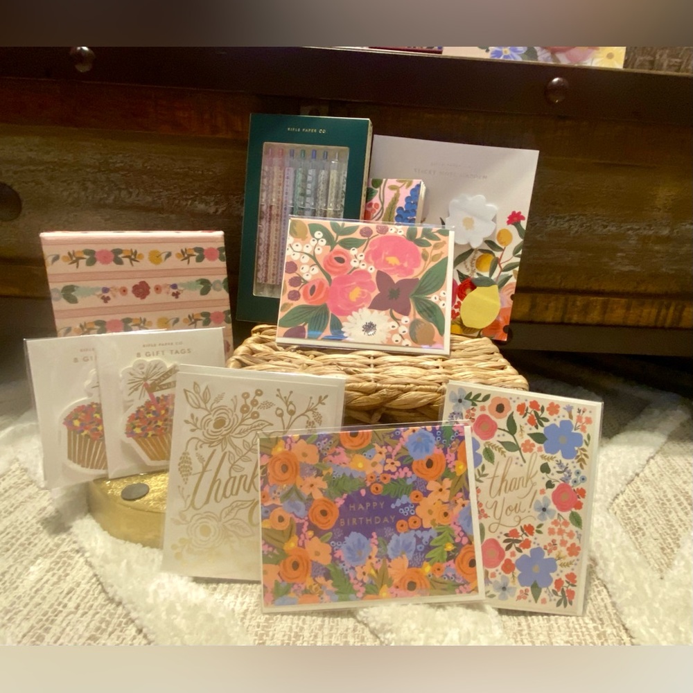 Rifle Paper Co. Floral and Gold Stationery Set